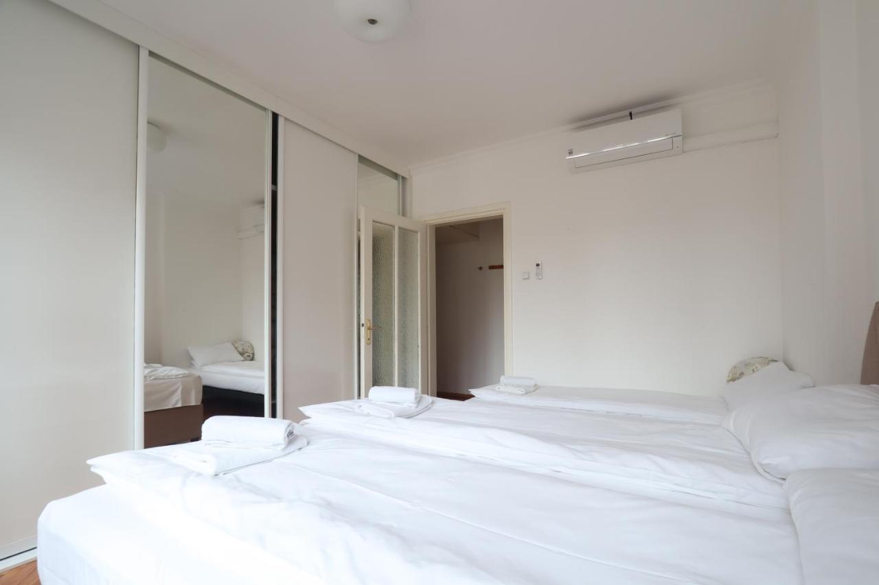 Old Town Premium Apartment SJJ Eksteriør billede